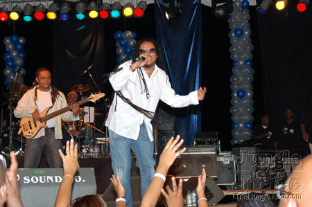 maxi_priest_may06-14