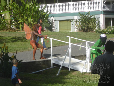beach_house_carnival_2007-018