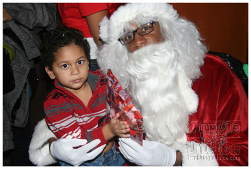 dear_santa_for_the_kids_dec6-068