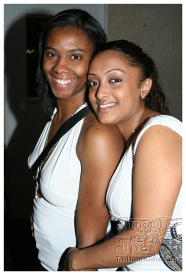 black_and_white_boatride_may23-013