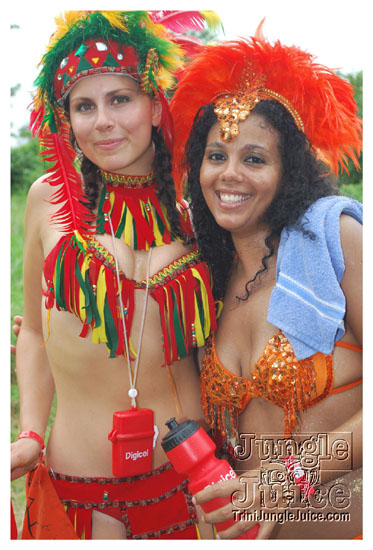 st_lucia_carnival_monday_2009-022