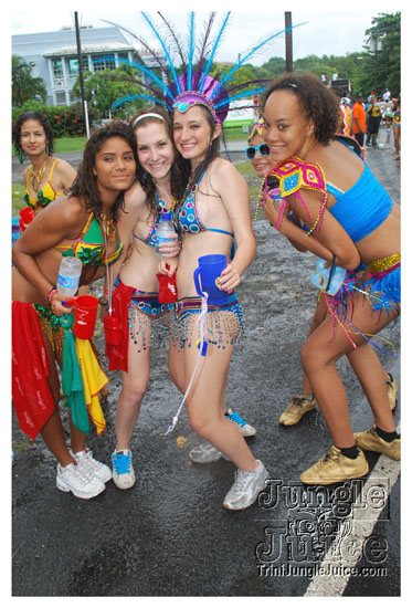st_lucia_carnival_monday_2009-042