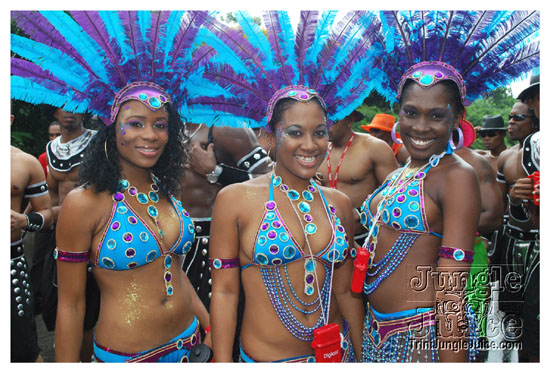 st_lucia_carnival_monday_2009-047