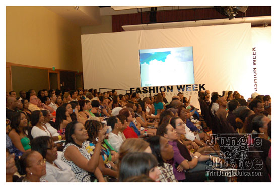 trinidad_fashion_week_sat_may30-001