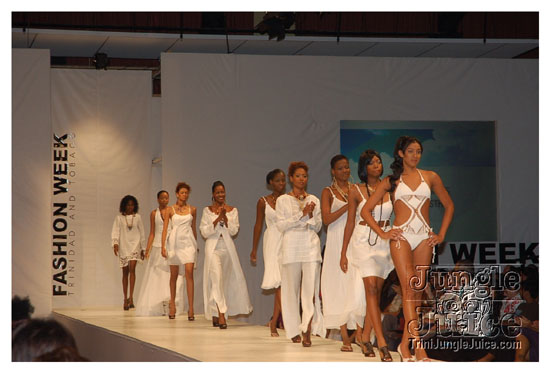 trinidad_fashion_week_sat_may30-054