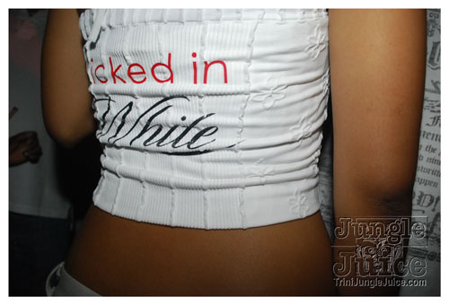 wicked_in_white_2009-115