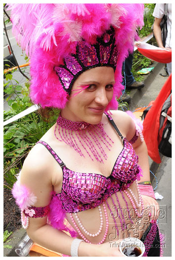 berlin_carnival_fantastic_flamingos_may23-019