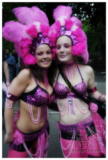 berlin_carnival_fantastic_flamingos_may23-023