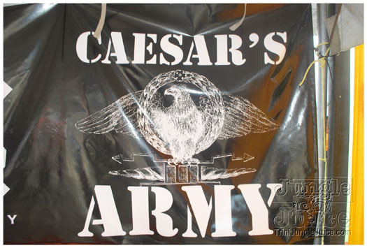 caesars_army_the_hippie_pan_lime_2010-024