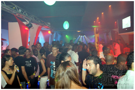 club_360_street_party_may1-002