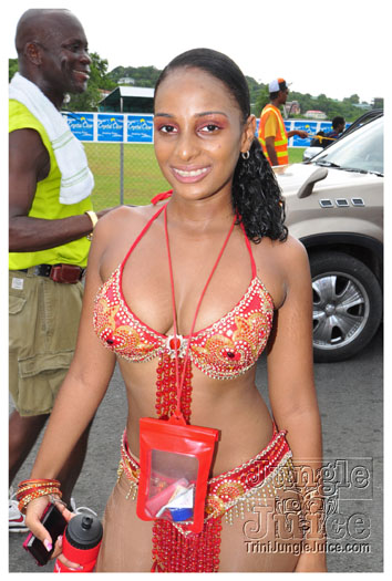 st_lucia_carnival_tuesday_2010_pt2-032