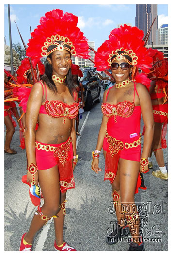 atl_carnival_parade_2011_part1-034
