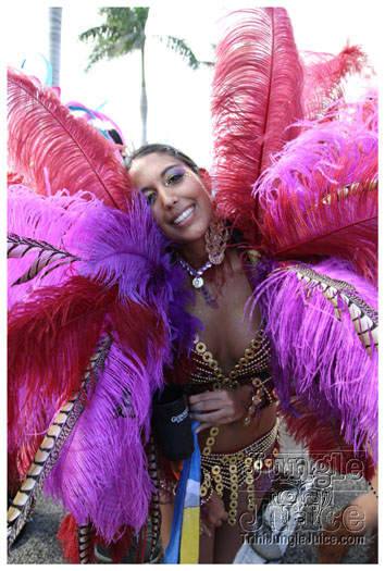 miami_carnival_2011_part3-011