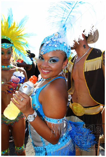 cayman_carnival_2011_part1-026