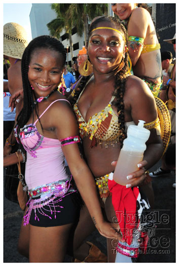 cayman_carnival_2011_part2-019