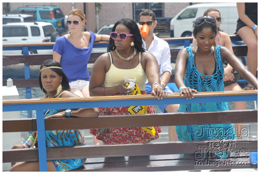 bikini_cruise_party_boat_2011-014