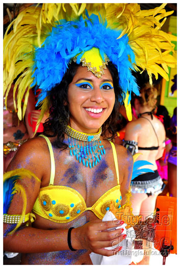 grenada_carnival_tues_2011_pt1-036