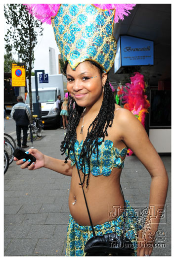rotterdam_carnival_parade_2011-049