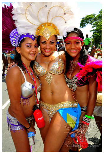st_lucia_carnival_tuesday_2011_pt1-008