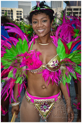 atl_carnival_parade_2012_pt1-012