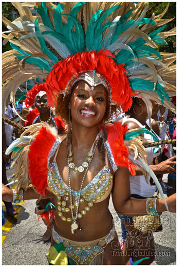atl_carnival_parade_2012_pt2-004