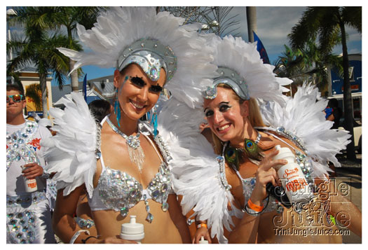 cayman_carnival_2012_part1-010