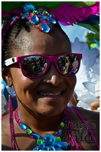 cayman_carnival_2012_part2-011