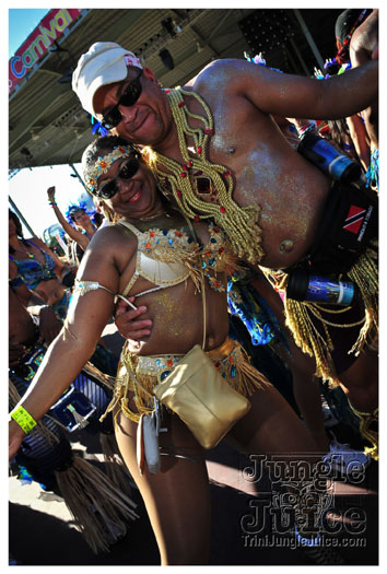 bliss_carnival_tuesday_2012-073