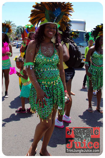 hollywood_carnival_parade_pt1_2013-016
