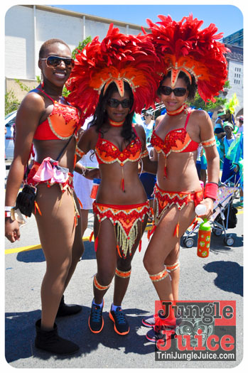 hollywood_carnival_parade_pt2_2013-002