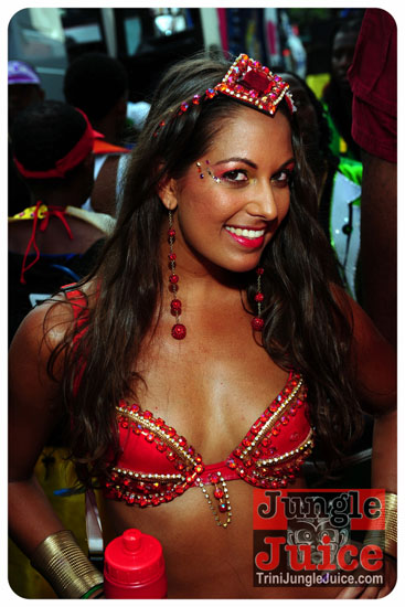 st_lucia_carnival_tuesday_2013_pt1-020