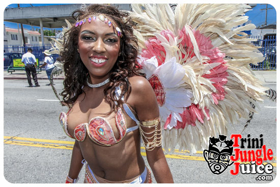 hollywood_carnival_parade_2014_pt2-034