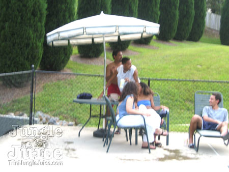atl_poolparty_2003-10