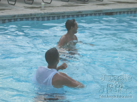 atl_poolparty_2003-12
