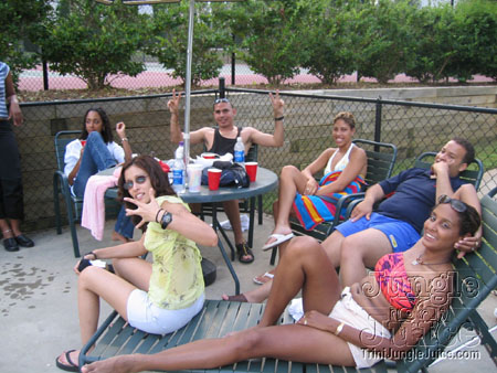 atl_poolparty_2003-17
