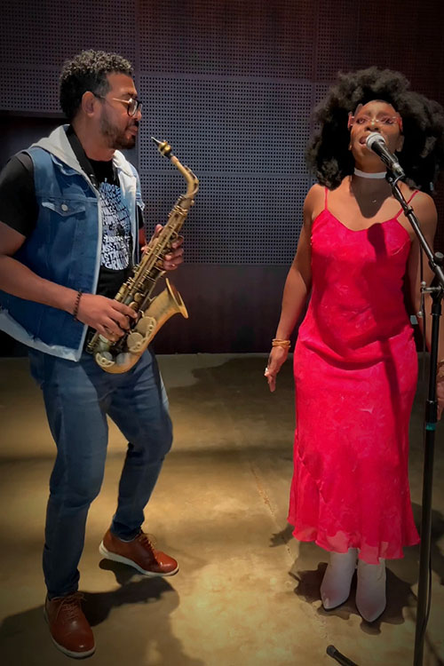 Singer Melly Rose and Jazz saxophonist Tony Paul