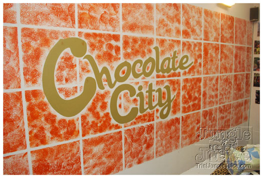 chocolate_city_4play_launch_2010-001