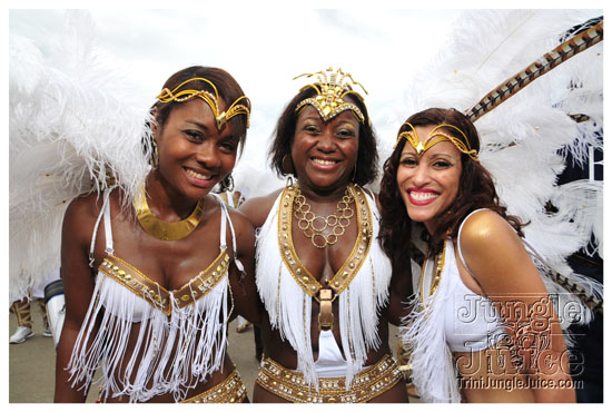 bliss_carnival_tuesday_2011_part2-054
