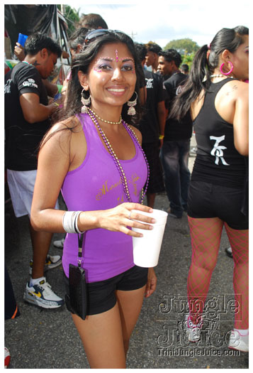 monkey_juice_campus_carnival_2011-047