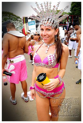 trini_carnival_2011_extras-028