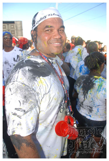 whyte_angels_jouvert_2011-024