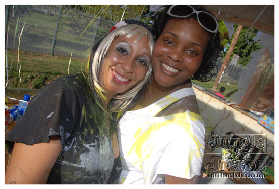whyte_angels_jouvert_2011-046