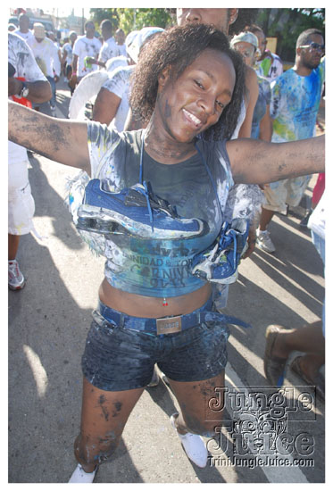 whyte_angels_jouvert_2011-057