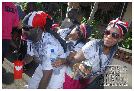 whyte_angels_jouvert_2011-076