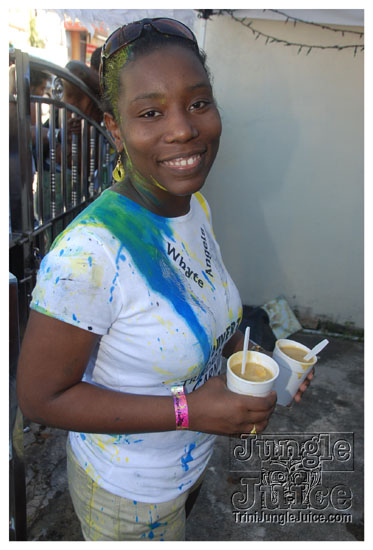 whyte_angels_jouvert_2011-097